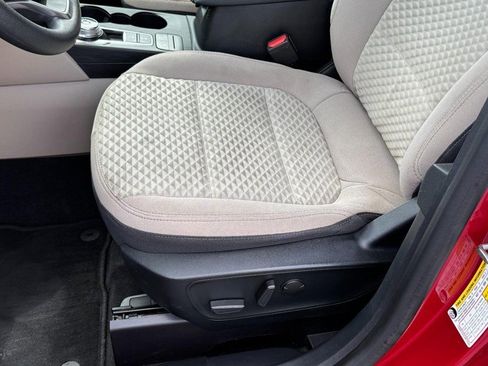 Used 2020 Ford Escape SE AWD/4WD image 23