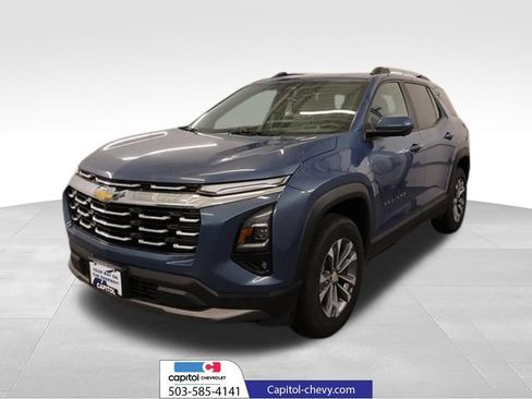 Used 2025 Chevrolet Equinox LT w/ Convenience Package II AWD/4WD image 6