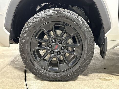 Used 2022 Toyota Tundra Limited w/ TRD Off-Road Package image 27