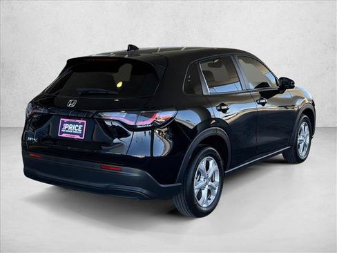 Used 2025 Honda HR-V LX image 6
