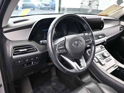 Used 2022 Hyundai Palisade SEL w/ Premium Package image 10