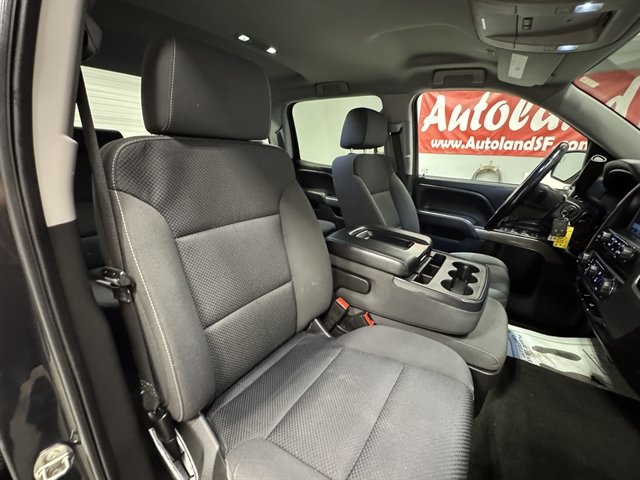 Used 2018 Chevrolet Silverado 1500 LT w/ LT Eassist Package AWD/4WD image 13
