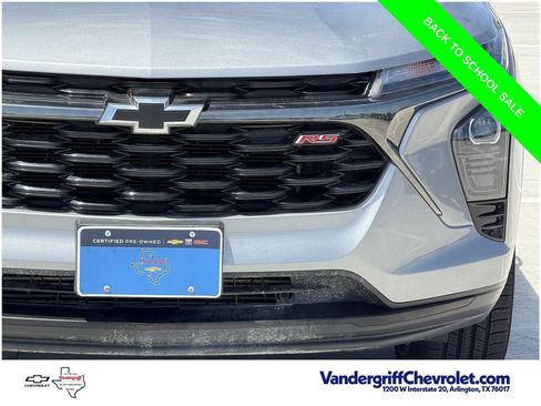 Used 2024 Chevrolet Trax RS w/ Driver Confidence Package FWD image 8