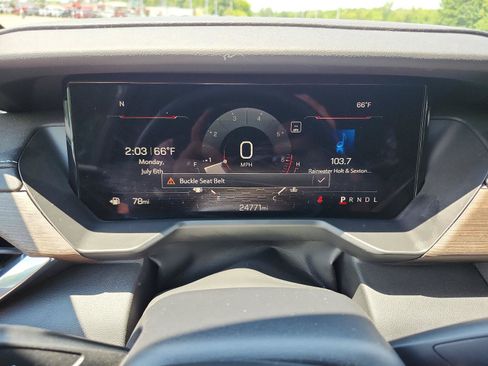 Certified 2024 GMC Acadia Denali FWD image 22
