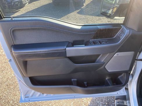 Used 2021 Ford F150 Lariat image 11