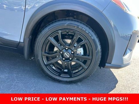 Used 2023 Nissan Kicks SV FWD image 8