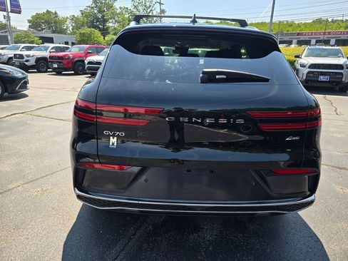 Used 2026 Genesis GV70 2.5T Advanced AWD/4WD image 7