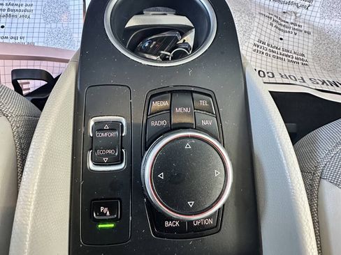 Used 2015 BMW i3 w/ Range Extender RWD image 17