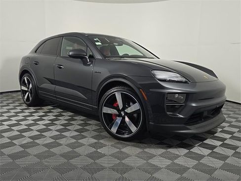 Certified 2025 Porsche Macan 4S Electric image 9