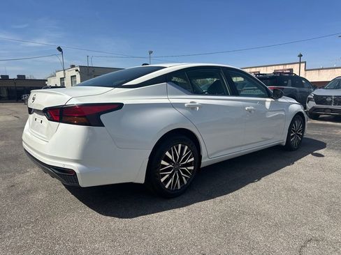 New 2026 Nissan Altima 2.5 SV image 5