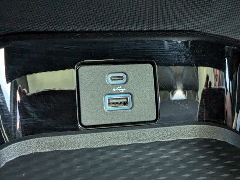 Used 2022 Ford Mustang Mach-E Premium RWD image 29