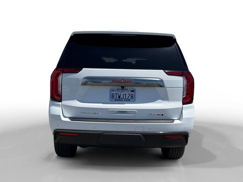 Used 2021 GMC Yukon AT4 w/ AT4 Premium Plus Package AWD/4WD image 4