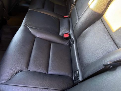 Used 2025 Volvo XC60 B5 Plus image 10