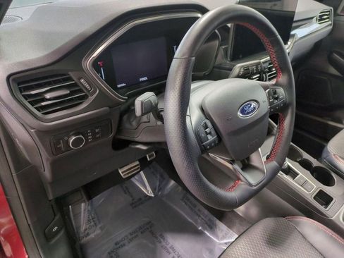 Used 2023 Ford Escape ST-Line w/ Tech Pack #1 AWD/4WD image 11
