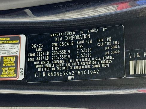 Used 2026 Kia Carnival SX FWD image 33