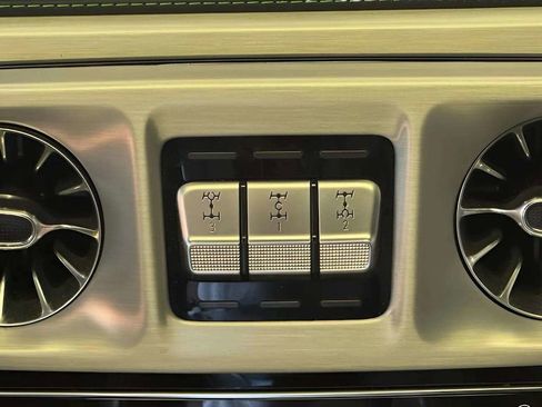 Used 2022 Mercedes-Benz G 63 AMG 4MATIC image 20