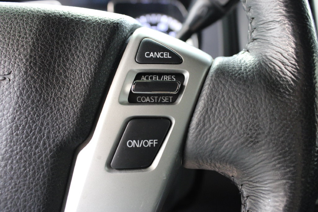 Used 2019 Nissan Titan SV w/ SV Convenience Package AWD/4WD image 27