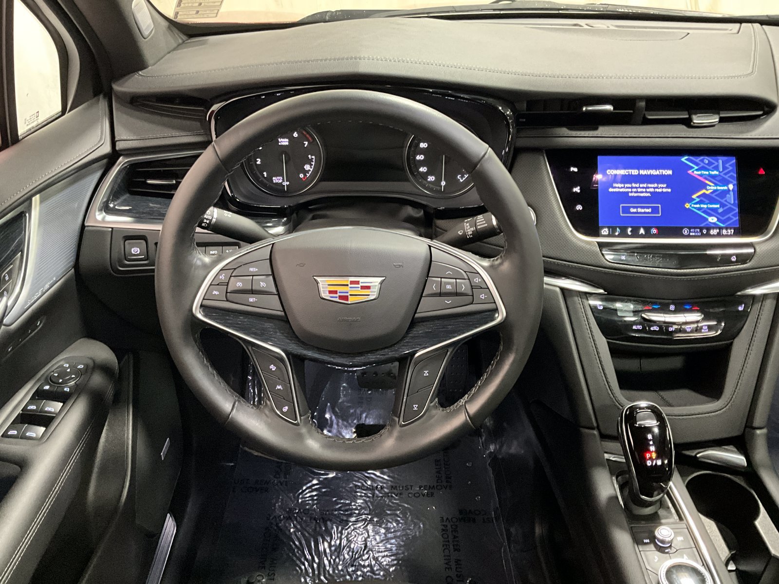Used 2024 Cadillac XT5 Premium Luxury w/ Technology Package AWD/4WD image 8