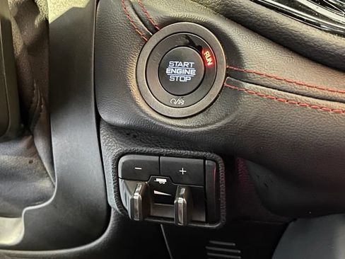 Used 2023 Dodge Durango R/T w/ Tow 'N Go Package AWD/4WD image 23