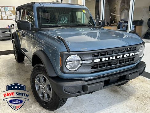 New 2025 Ford Bronco Big Bend image 1