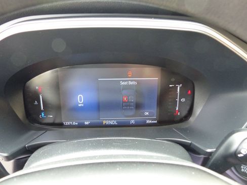 Used 2025 Ford Escape Active AWD/4WD image 17