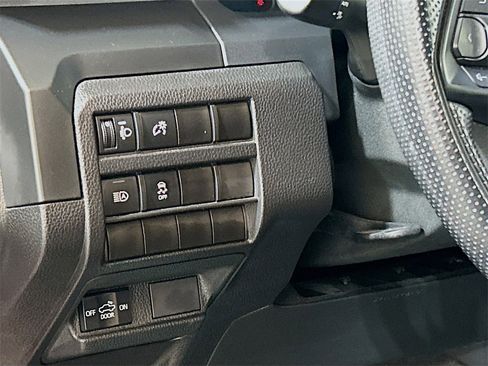 Used 2024 Toyota Tacoma SR image 8