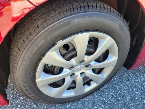 Used 2025 Toyota Corolla LE image 17