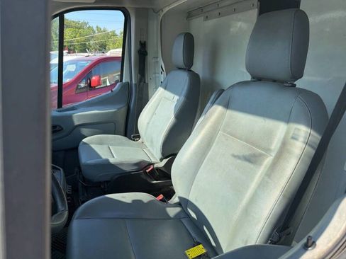Used 2015 Ford Transit 250 138 w/ Exterior Upgrade Package RWD image 15