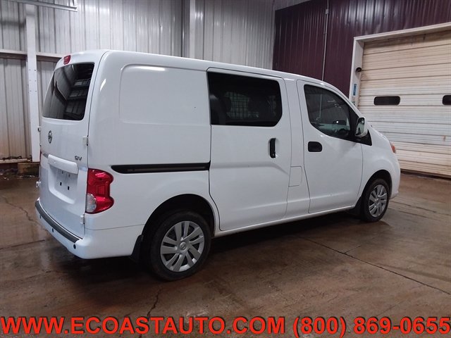 Used 2018 Nissan NV200 SV w/ Navigation Package FWD image 2