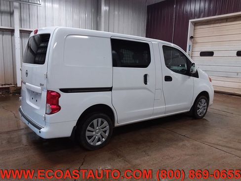 Used 2018 Nissan NV200 SV w/ Navigation Package image 2