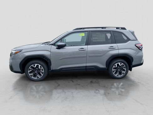 New 2026 Subaru Forester Premium AWD/4WD image 2