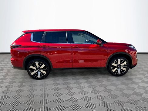 New 2026 Mitsubishi Outlander SE FWD image 4