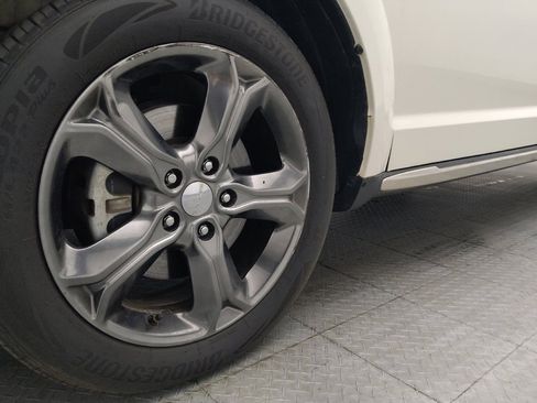 Used 2014 Dodge Journey Crossroad w/ Flexible Seating Group FWD image 31