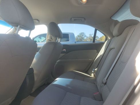 Used 2011 Ford Fusion S image 14