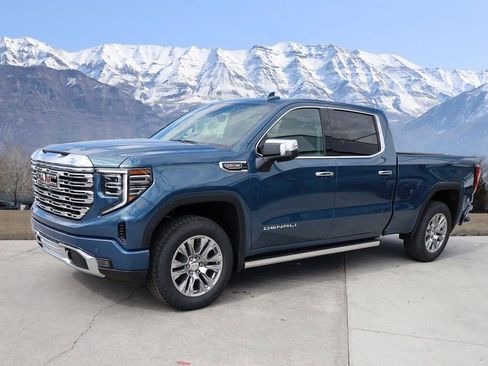 New 2026 GMC Sierra 1500 Denali w/ Technology Package AWD/4WD image 2