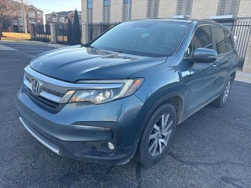 Used 2021 Honda Pilot EX image 2