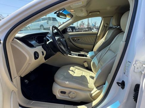 Used 2016 Ford Taurus SEL w/ Equipment Group 201A image 9