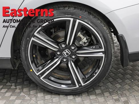 Used 2025 Honda Accord Sport image 33