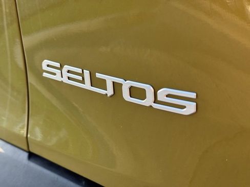 Used 2024 Kia Seltos SX image 13