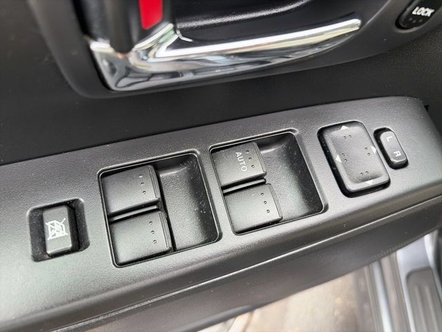 Used 2013 MAZDA MAZDA5 Grand Touring FWD image 13