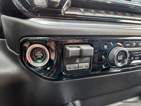 Used 2024 Chevrolet Silverado 2500 High Country AWD/4WD image 42