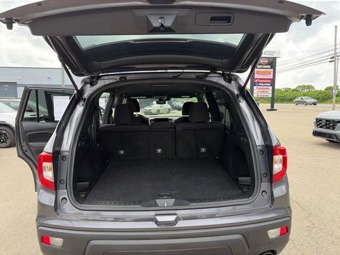 Used 2021 Honda Passport Sport image 15