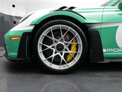 Certified 2025 Porsche 911 GT3 RS RWD image 6