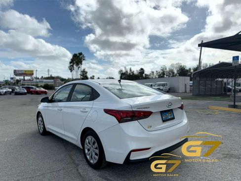 Used 2019 Hyundai Accent SE w/ Cargo Package FWD image 9