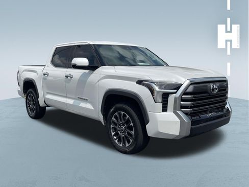 Used 2022 Toyota Tundra Limited w/ Power Package AWD/4WD image 1