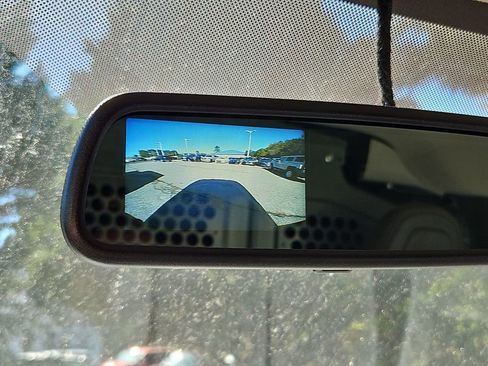 Used 2024 Chevrolet Express 2500 image 26