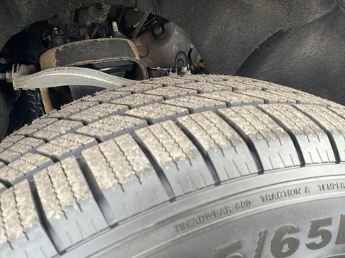 Used 2023 GMC Sierra 1500 SLE image 24