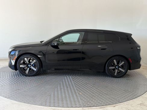 Used 2025 BMW iX xDrive50 w/ Premium Package AWD/4WD image 2