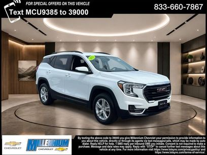 Used 2023 GMC Terrain SLE w/ Driver Convenience Package