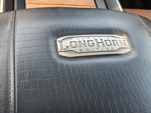 Used 2019 RAM 1500 Limited AWD/4WD image 23